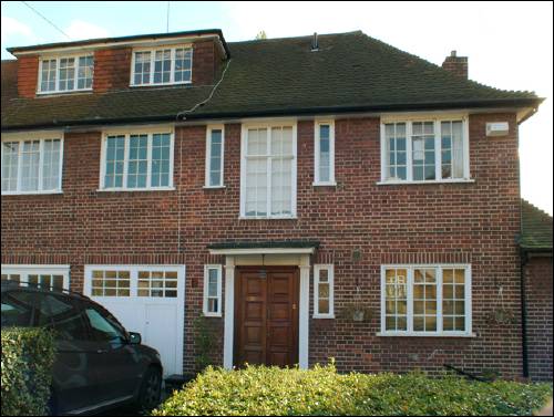 36  Vivian Way